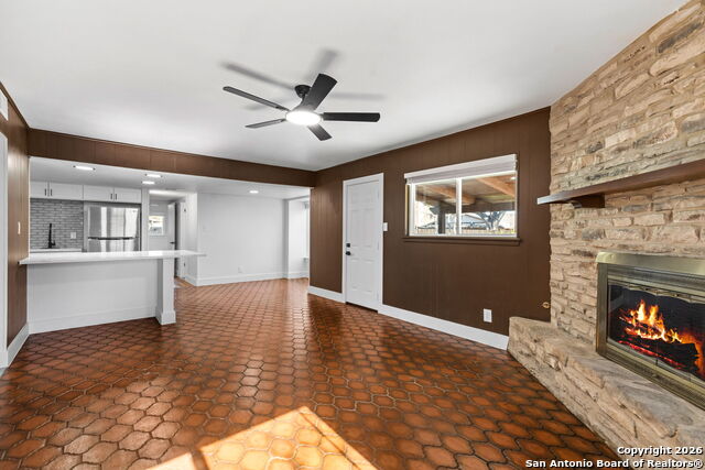 Image 13 of 55 For 2914 War Feather