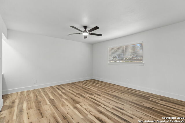 Image 33 of 55 For 2914 War Feather