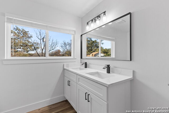 Image 37 of 55 For 2914 War Feather