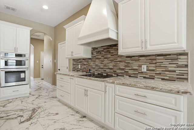 Image 14 of 51 For 7802 Clearwater Blvd