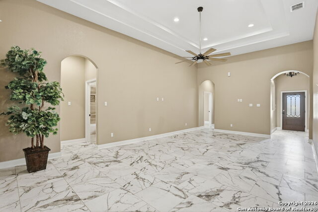 Image 7 of 51 For 7802 Clearwater Blvd