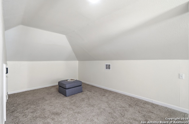 Image 20 of 28 For 611 Barrett  