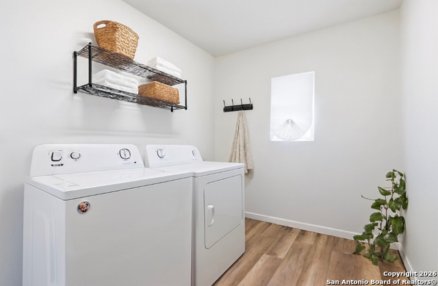 Image 7 of 28 For 611 Barrett  