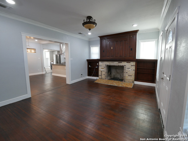 Image 12 of 21 For 1142 Lynwood W