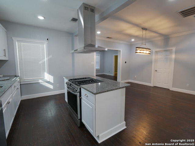 Image 6 of 21 For 1142 Lynwood W