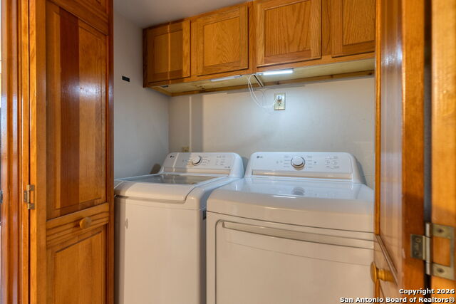 Image 15 of 18 For 8655 Datapoint  506