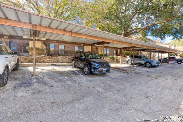 Image 16 of 18 For 8655 Datapoint  506