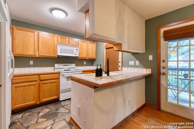 Image 5 of 18 For 8655 Datapoint  506