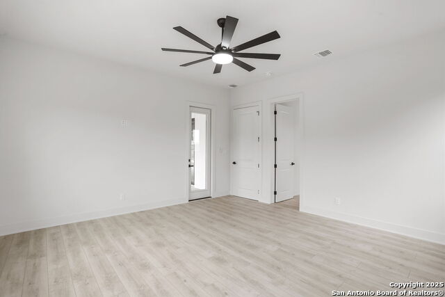 Image 28 of 35 For 11010 Nina  