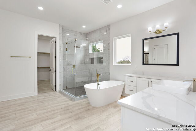 Image 29 of 35 For 11010 Nina  