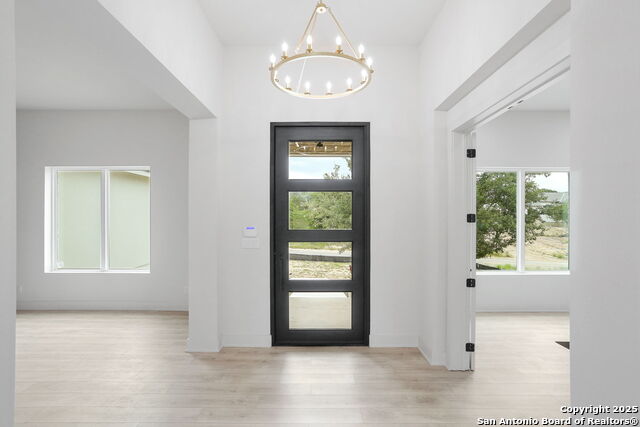 Image 3 of 35 For 11010 Nina  