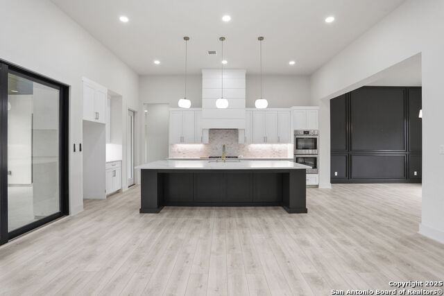 Image 7 of 35 For 11010 Nina  