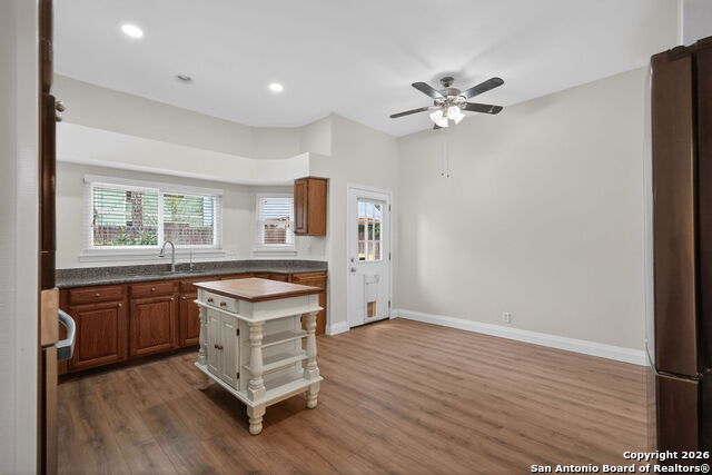 Image 11 of 25 For 3303 Le Blanc