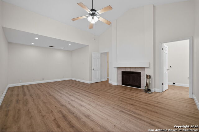 Image 15 of 25 For 3303 Le Blanc