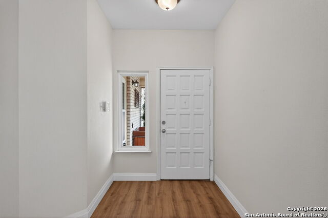 Image 4 of 25 For 3303 Le Blanc