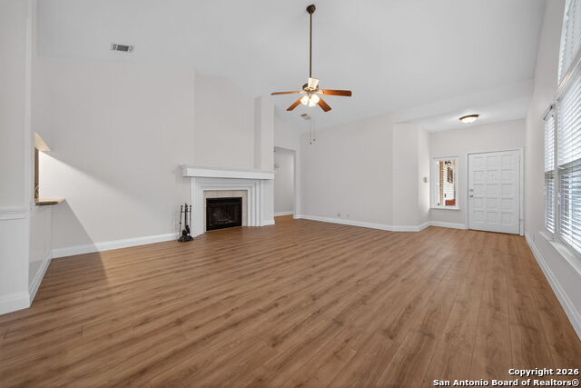 Image 8 of 25 For 3303 Le Blanc