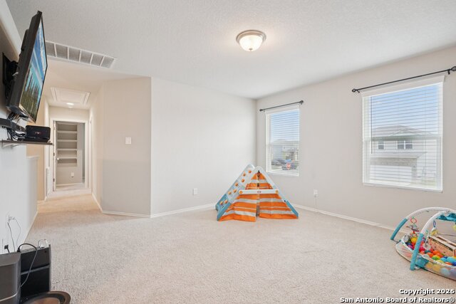 Image 18 of 51 For 13030 Heathers Reef