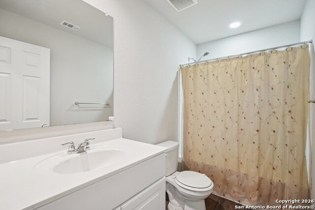 Image 34 of 51 For 13030 Heathers Reef