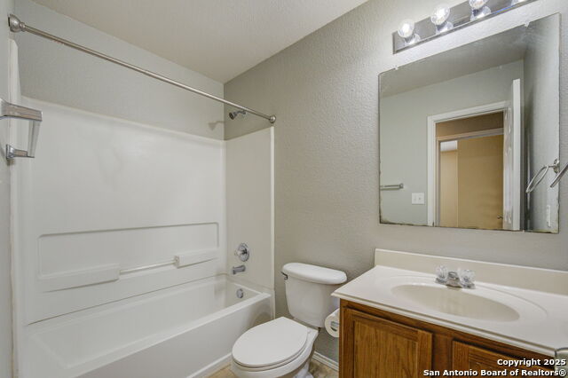 Image 25 of 45 For 205 Rustic Acres