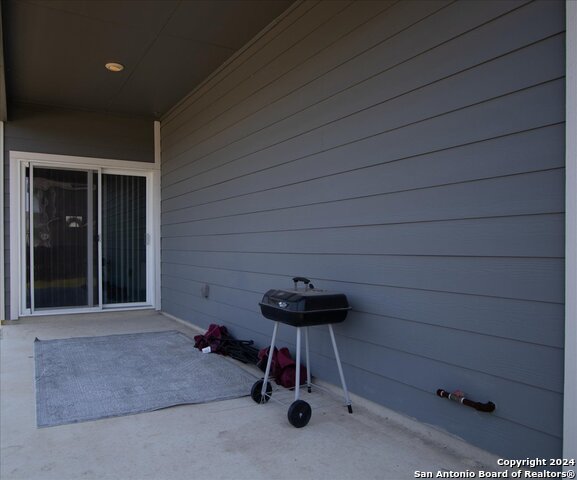 Image 10 of 35 For 12904 Liam Ct