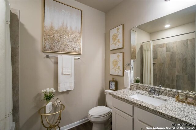 Image 21 of 35 For 12904 Liam Ct