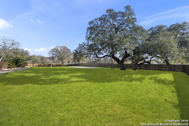 Image 33 of 40 For 140 Legacy Trail