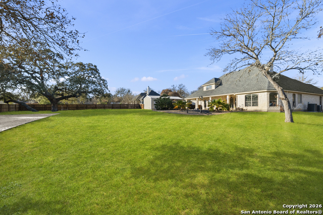 Image 34 of 40 For 140 Legacy Trail