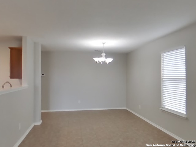 Image 4 of 16 For 2319 Camberly