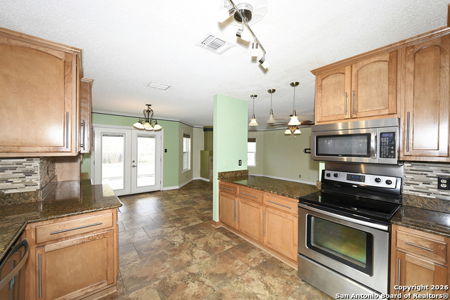 Image 15 of 40 For 11085 Cedar  