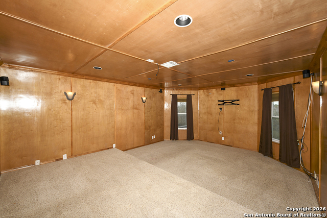 Image 35 of 40 For 11085 Cedar  