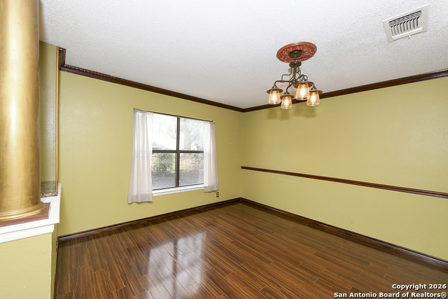 Image 5 of 40 For 11085 Cedar  