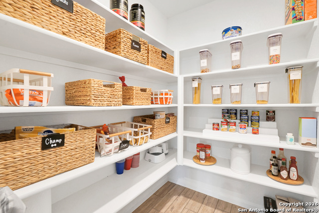 Image 19 of 50 For 5307 Saunter Ln