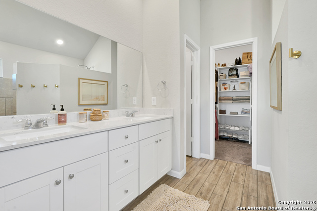 Image 30 of 50 For 5307 Saunter Ln