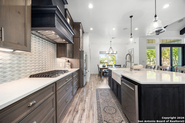 Image 18 of 61 For 734 Maximino Ridge Rd.