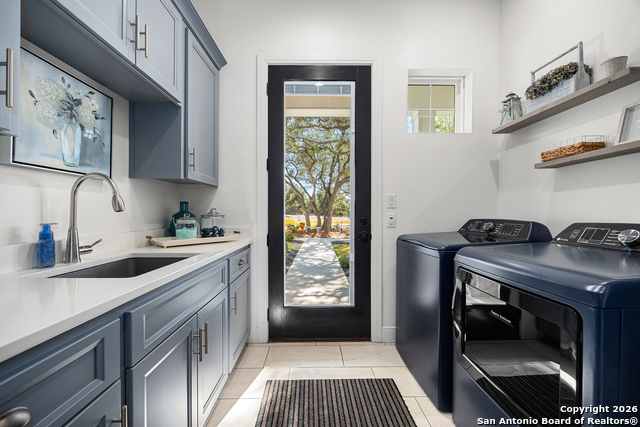 Image 22 of 61 For 734 Maximino Ridge Rd.