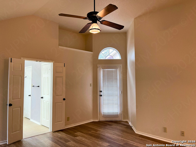 Image 10 of 16 For 11754 Barkston