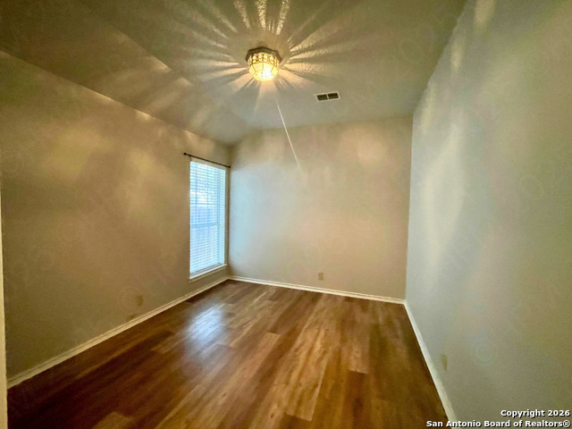 Image 14 of 16 For 11754 Barkston