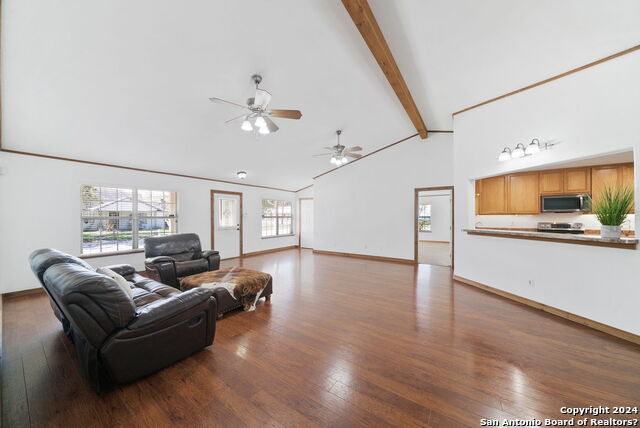 Image 15 of 32 For 1015 Algier  