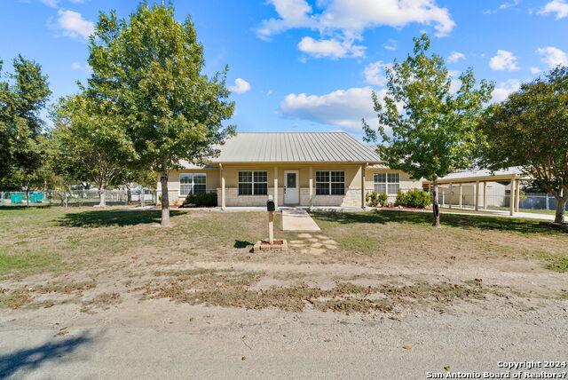 Image 3 of 32 For 1015 Algier  