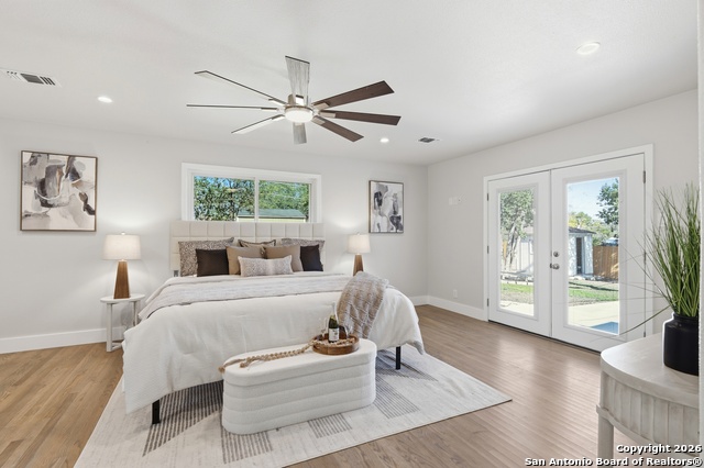 Listing photo id 17 for 135 Arvin  