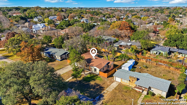 Listing photo id 26 for 135 Arvin  