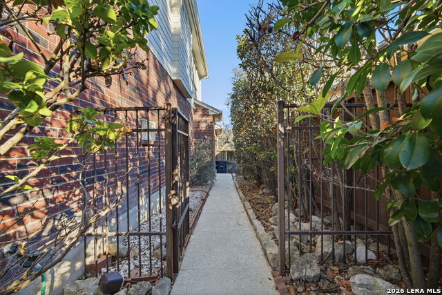 Image 65 of 70 For 1619 Fawn Bluff