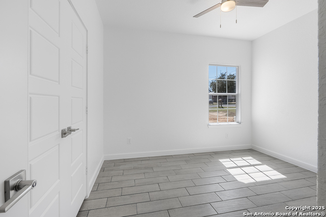 Image 17 of 25 For 4149 Mountain Pass