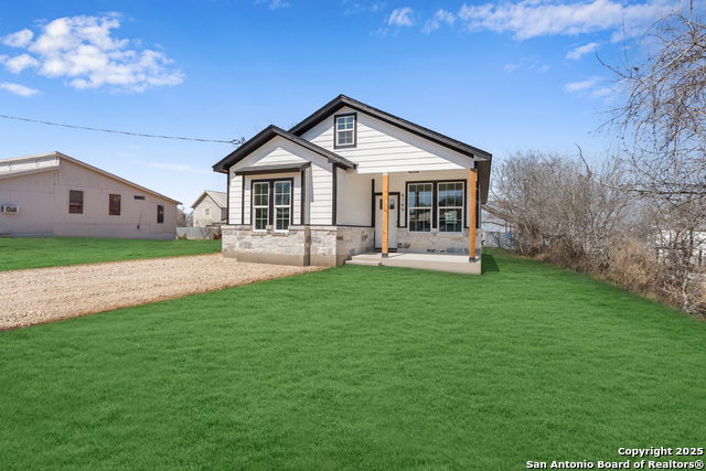 Image 3 of 25 For 4149 Mountain Pass