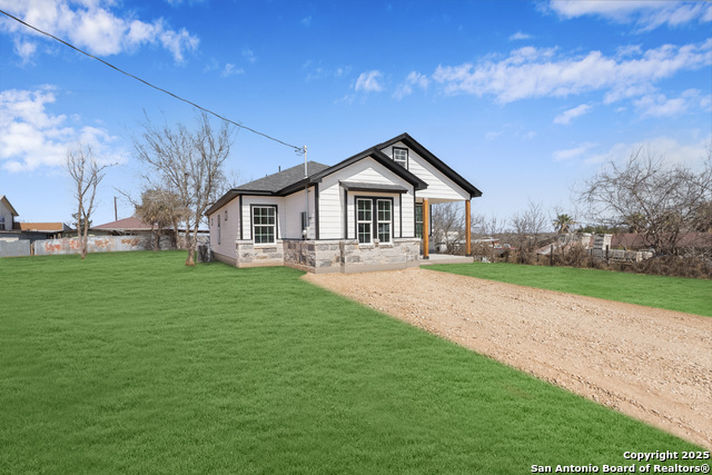 Image 4 of 25 For 4149 Mountain Pass