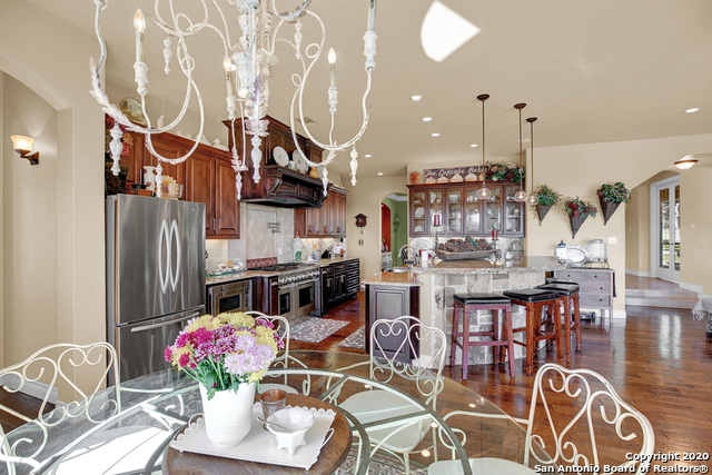 Listing photo id 17 for 1262 Elm Creek Rd