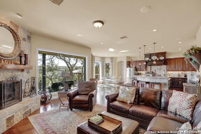 Listing photo id 18 for 1262 Elm Creek Rd