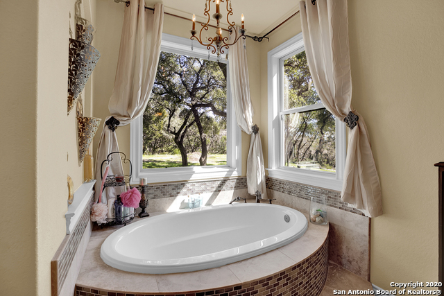 Listing photo id 28 for 1262 Elm Creek Rd