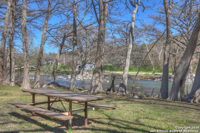 Listing photo id 48 for 1262 Elm Creek Rd