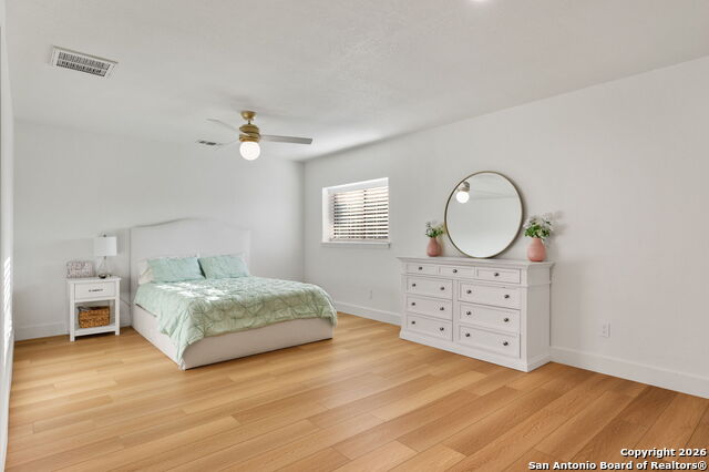 Listing photo id 19 for 8345 Rolling Acres Trl